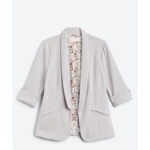 Skies are Blue, super soft light gray blazer, size M